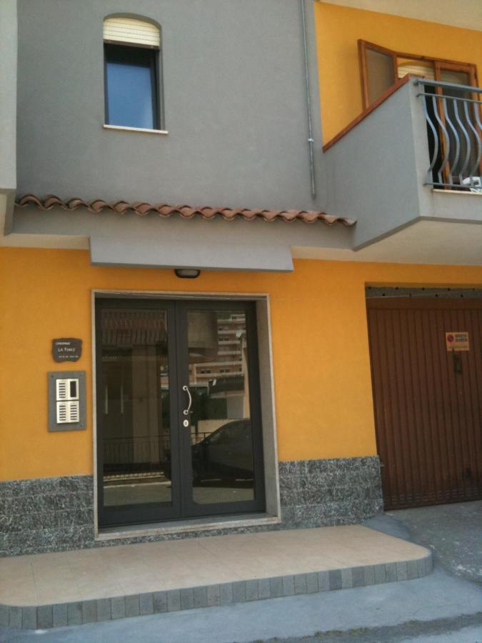 Residence La Fenice Ff Giardini Naxos Exterior foto